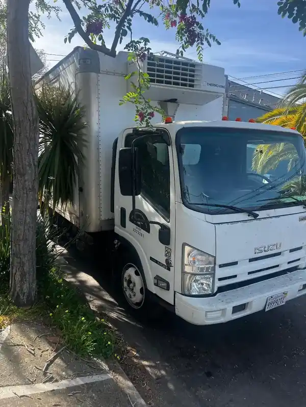 Santini box truck